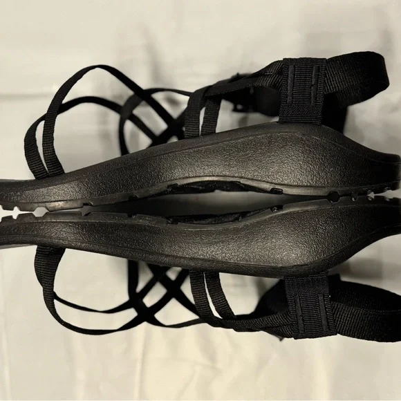 Chaco Dual Strap Cloud Sandal Women Solid Black - Picture 9 of 12